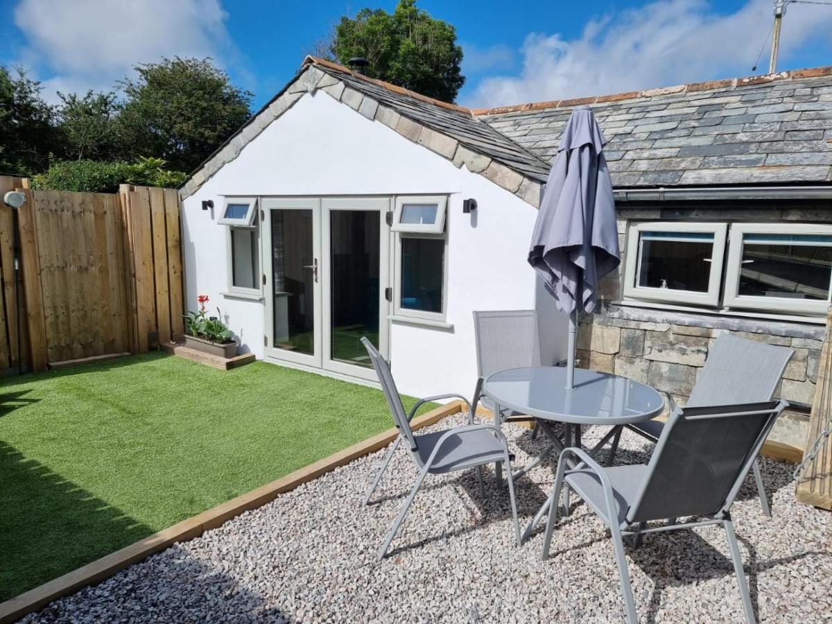 The Old Pottery 2 Person Dog Friendly Cottage Delabole Eksteriør bilde